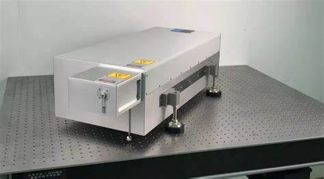 Mid infrared laser source